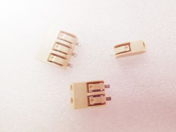 ピッチ 4.00mm 157 &quot; LEDライトバーコネクタ,ワイヤー・トゥ・ボードコネクタ